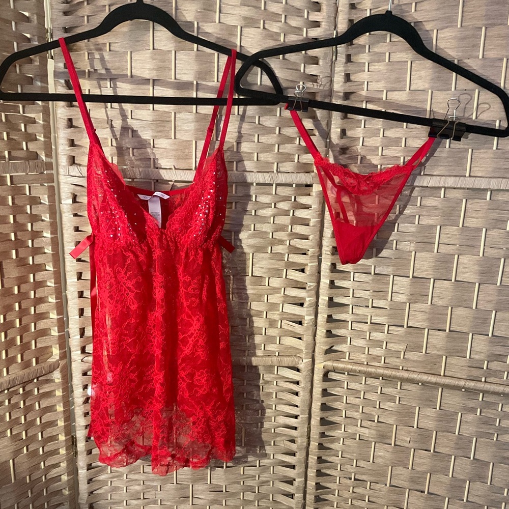 Victorias Secret Cami and Thong Set